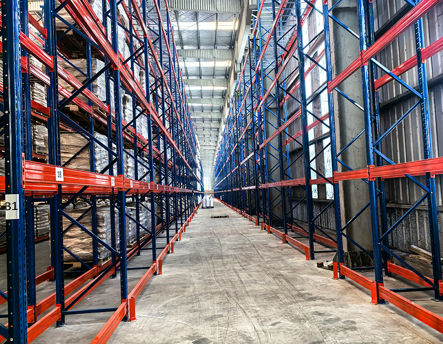 Rayonnage robuste (>800 kg/couche)